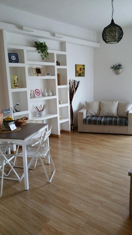 Cinecitta'est Apartamento Roma