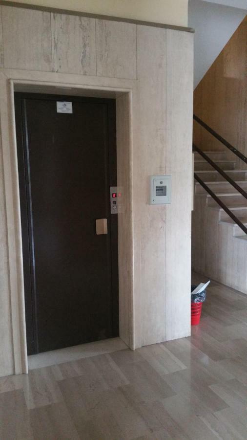 Cinecitta'est Apartamento Roma